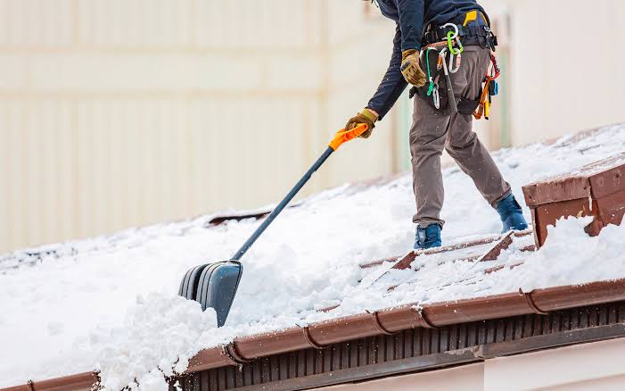 Snow removal services in Massachusetts